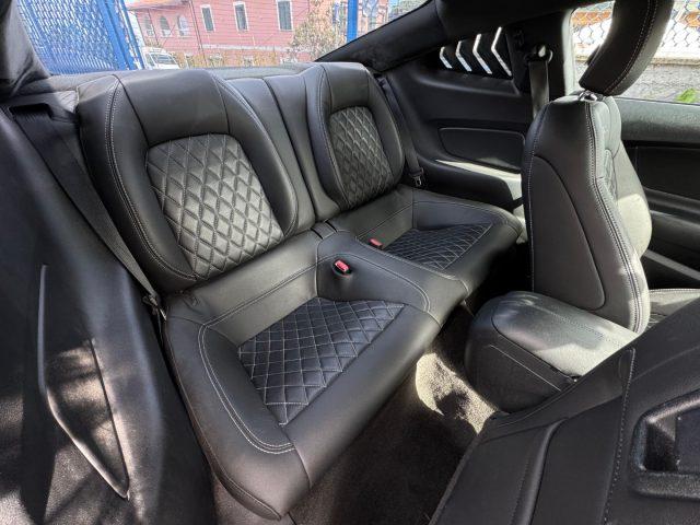 FORD Mustang Fastback 3.7 aut. *GPL*