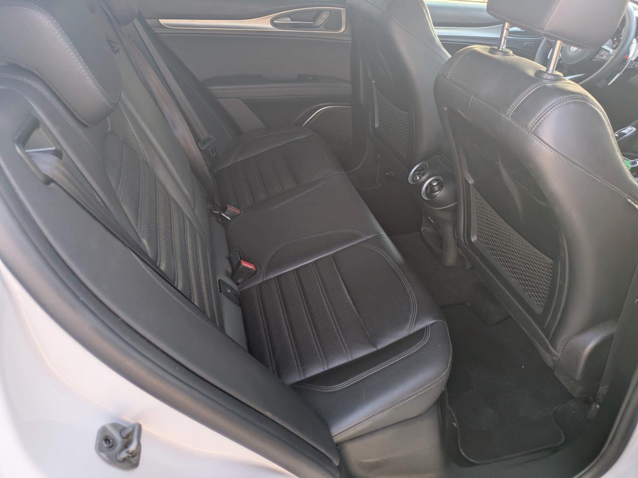 Alfa Romeo Stelvio 2.2 Turbodiesel 210 CV AT8 Q4 Veloce Tì