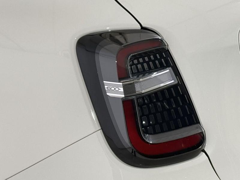 FIAT 600 1.2 Hybrid 145cv La Prima DTC