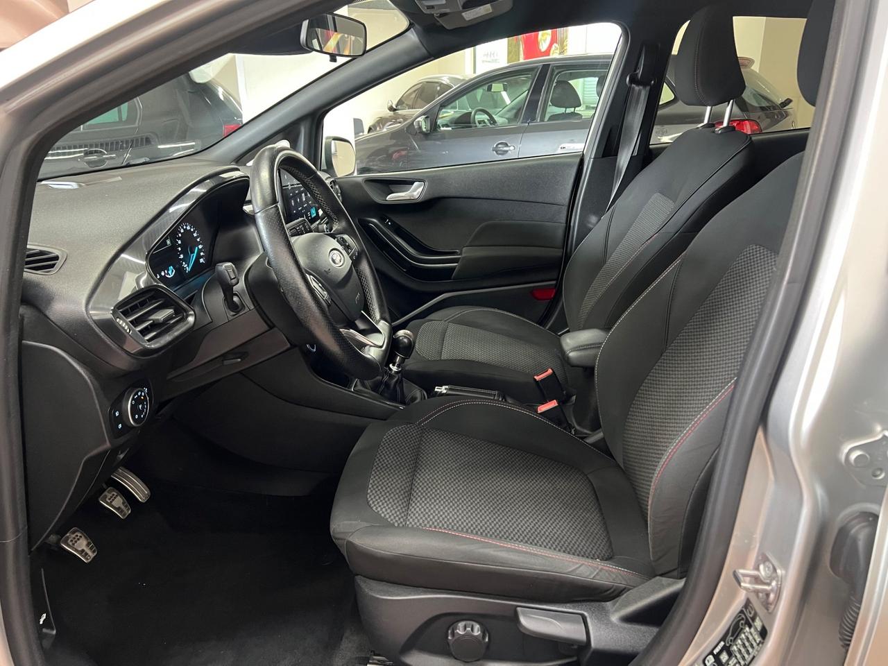 Ford Fiesta 1.5 TDCi 5 porte ST-Line