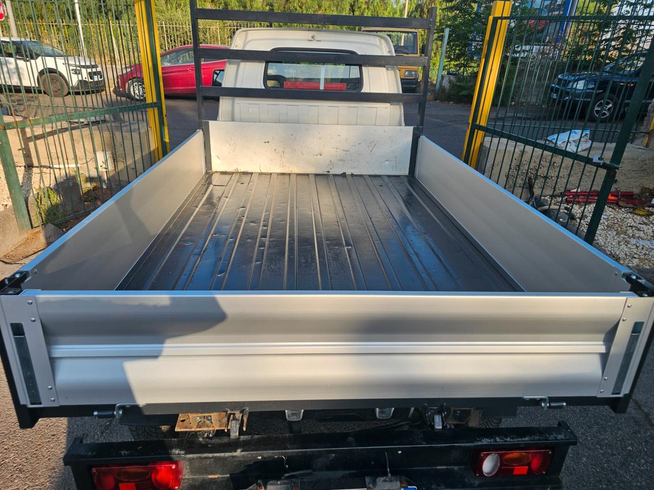 Piaggio Porter 1.3 Cassonato Rib. lega Ext (1,7t)