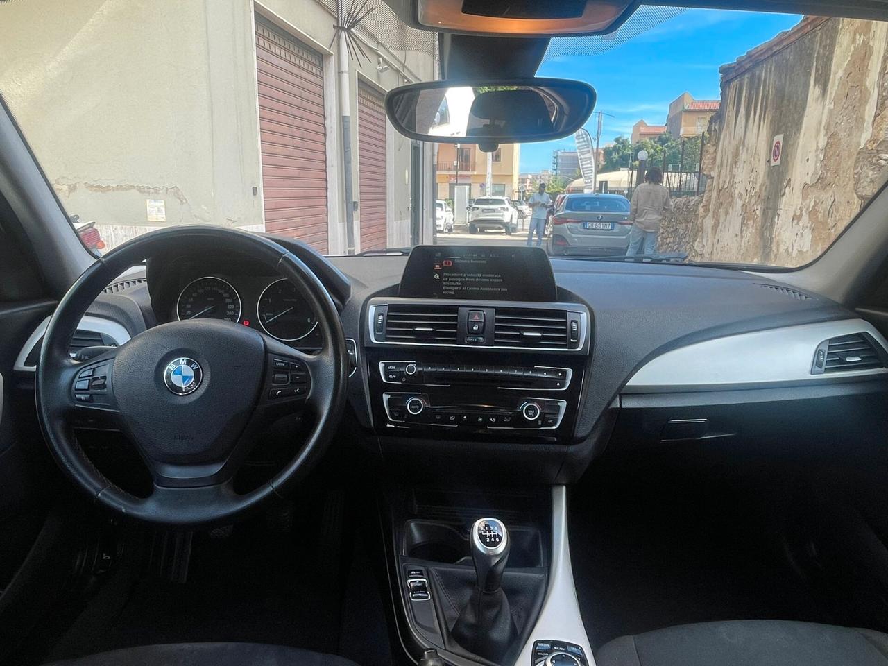 Bmw 116 116d 5p. Efficient Dynamics Urban
