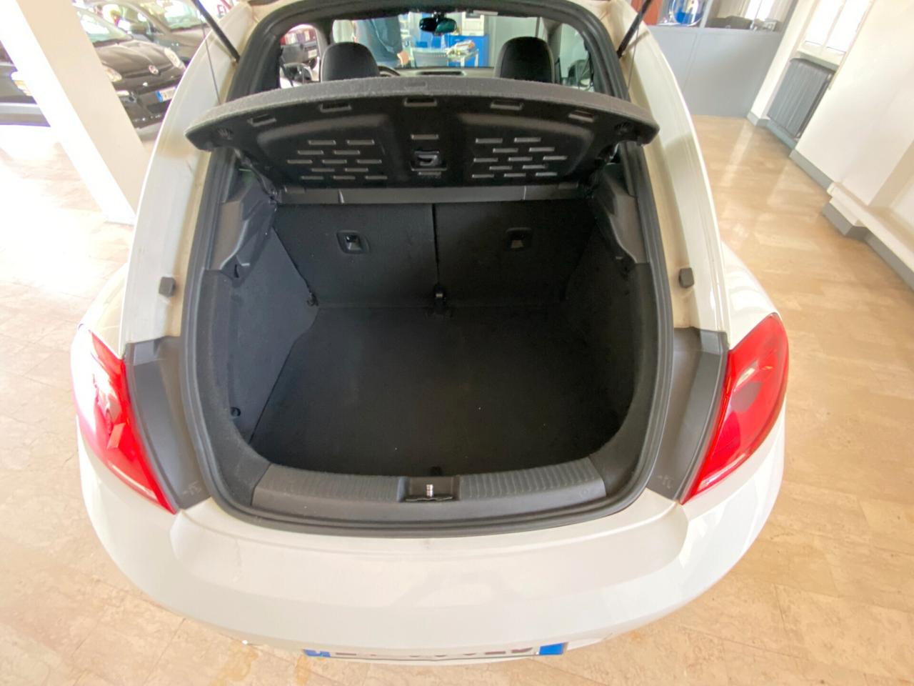 Volkswagen Maggiolino 2.0 Tdi bm Sport 150 CV dsg