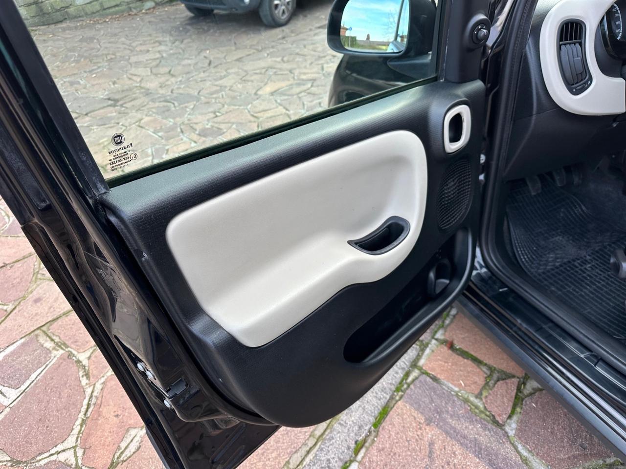 Fiat Panda 0.9 TwinAir Turbo Natural Power Trekking