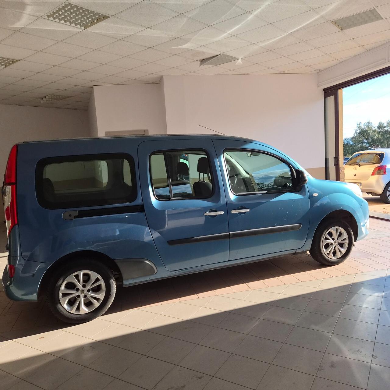 Renault Kangoo 1.5 dCi 110CV F.AP. S&S 4p. Express Maxi Energy