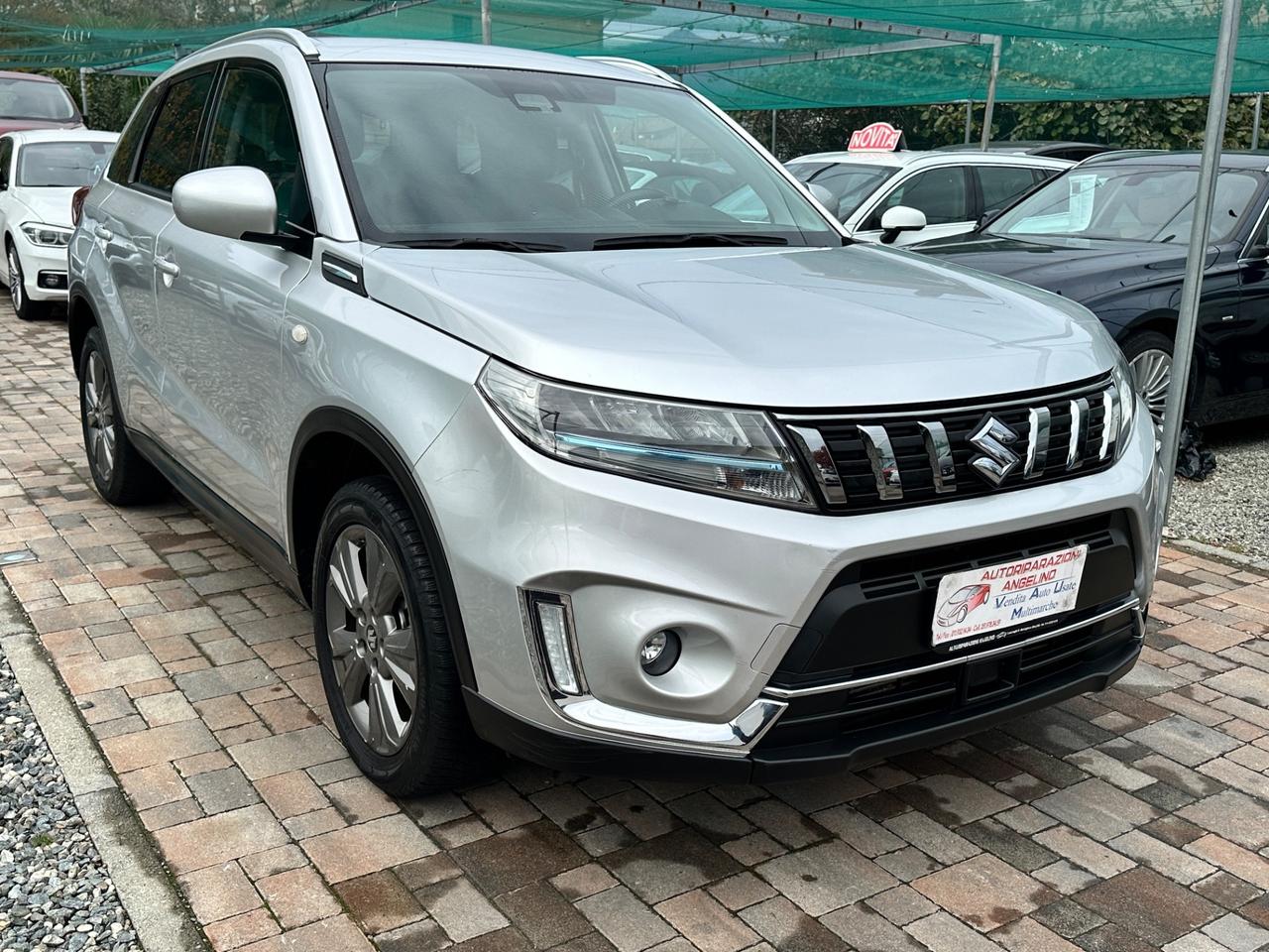 Suzuki Vitara 1.4 Hybrid Top