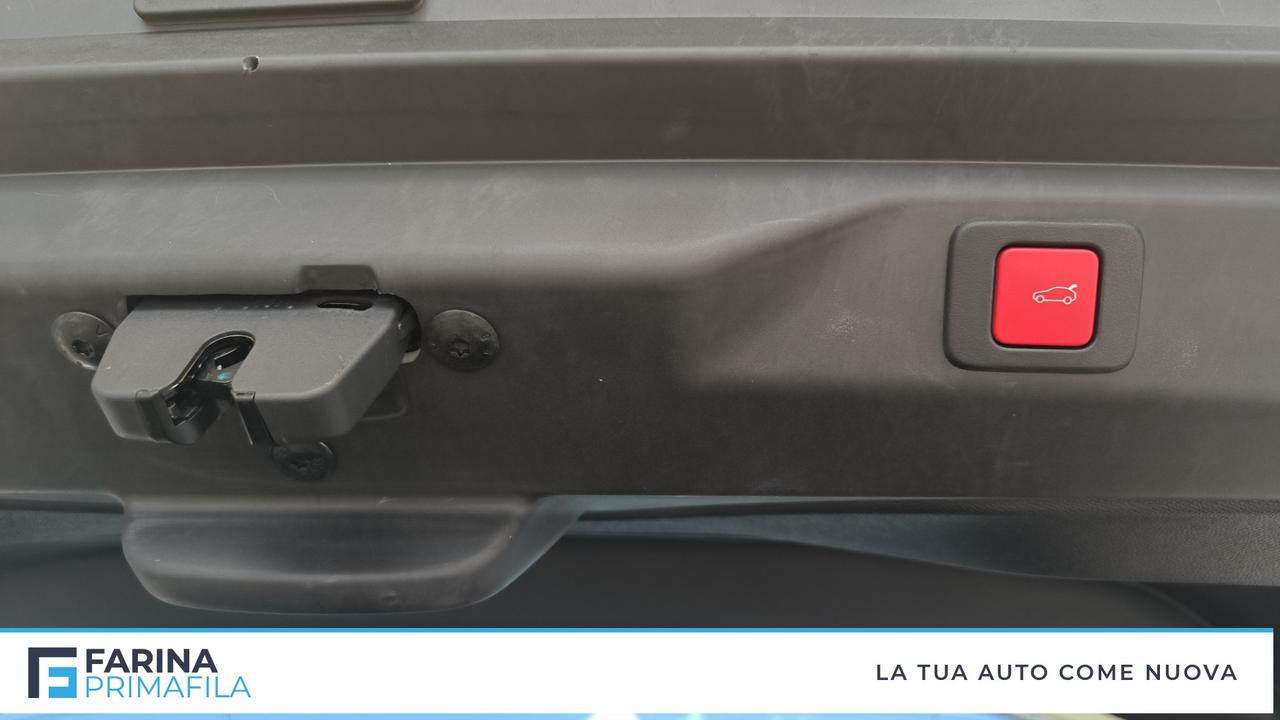 PEUGEOT Nuovo 3008 GT - Hybrid 136 E-DCS6