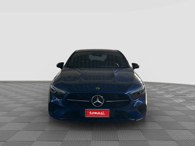 MERCEDES-BENZ A 180 A 180 d Automatic Progressive Advanced