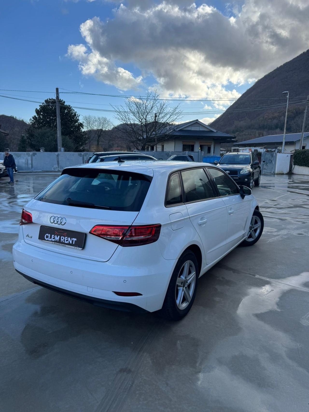 Audi A3 SPB 30 g-tron S tronic Business