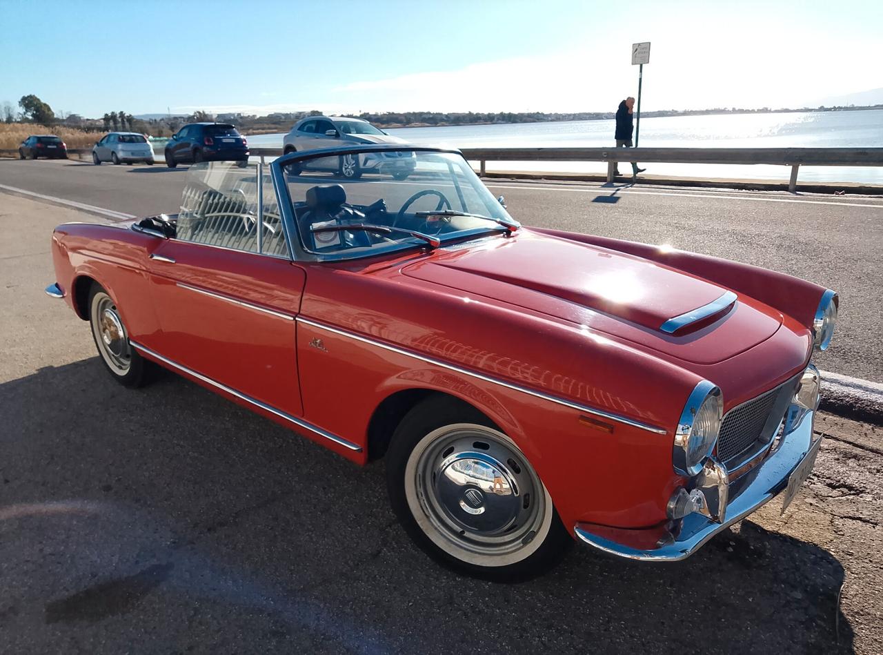 Fiat 1200 spider 1963 Pininfarina