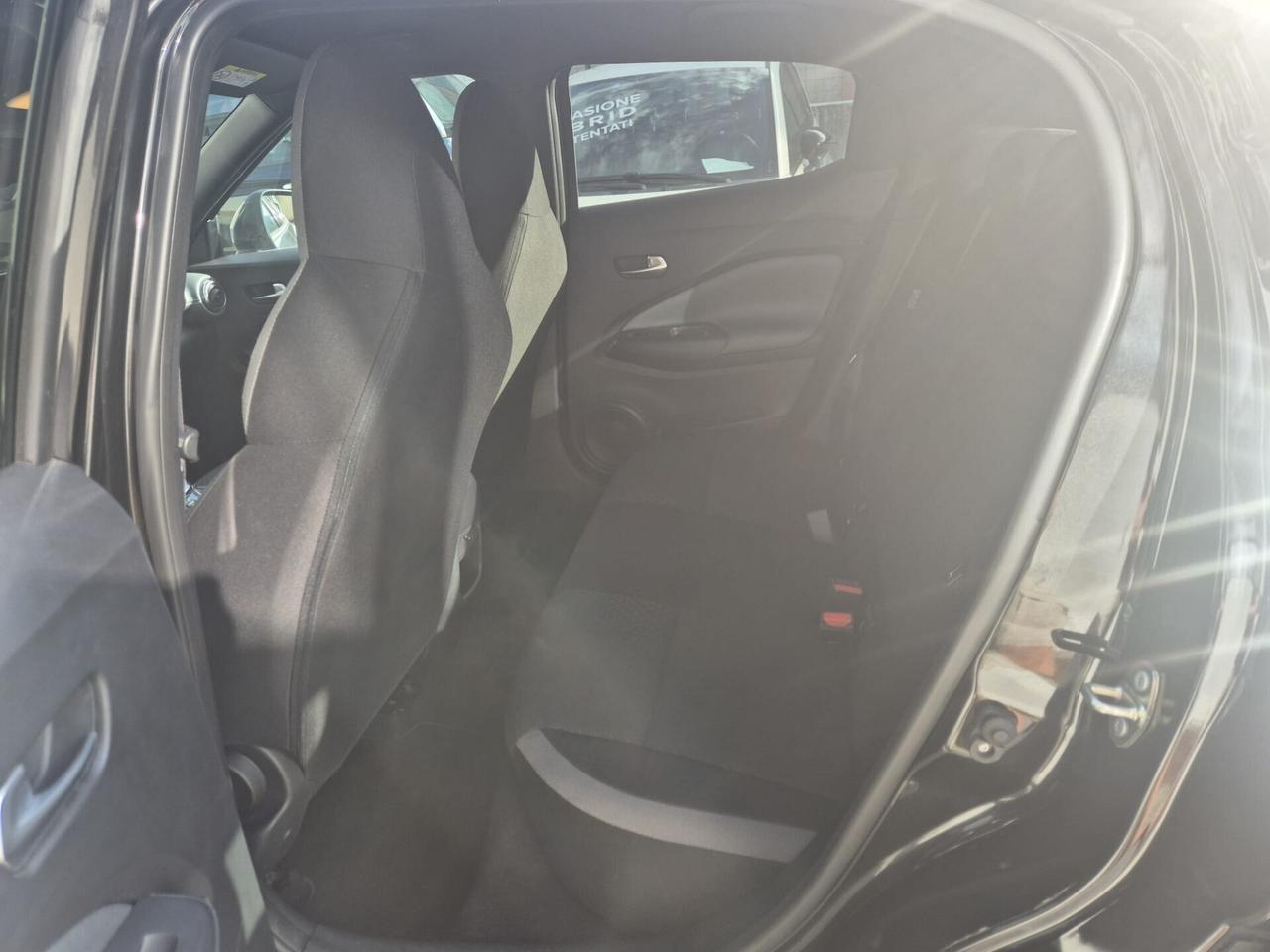 Nissan Juke 1.0 DIG-T 114 CV N-Connecta