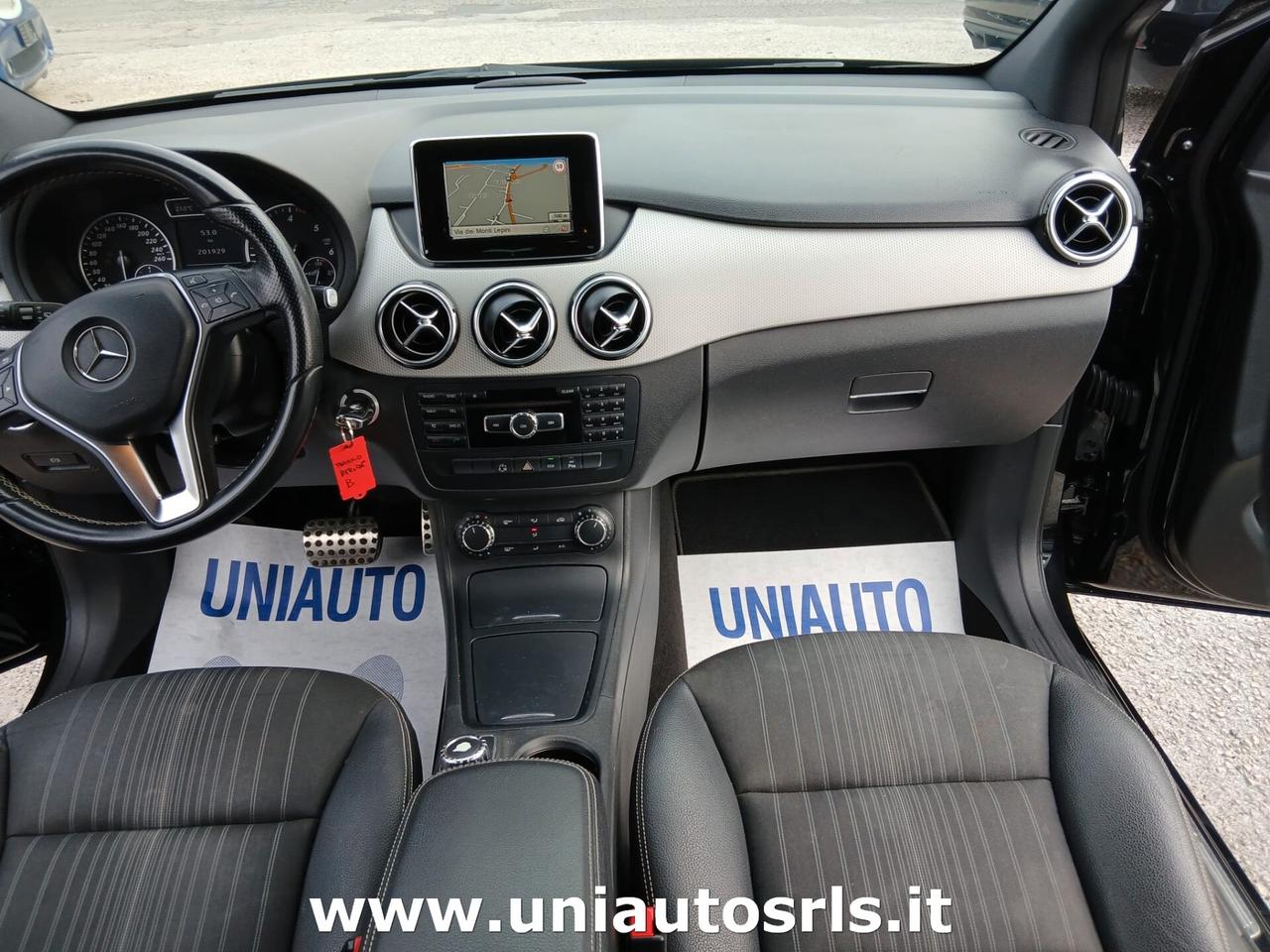 Mercedes-benz B 200 CDI Premium