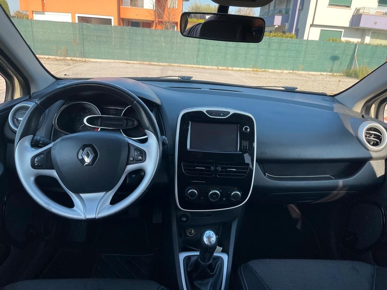 Renault Clio dCi 8V 75 CV Start&Stop 5 porte Energy Intens