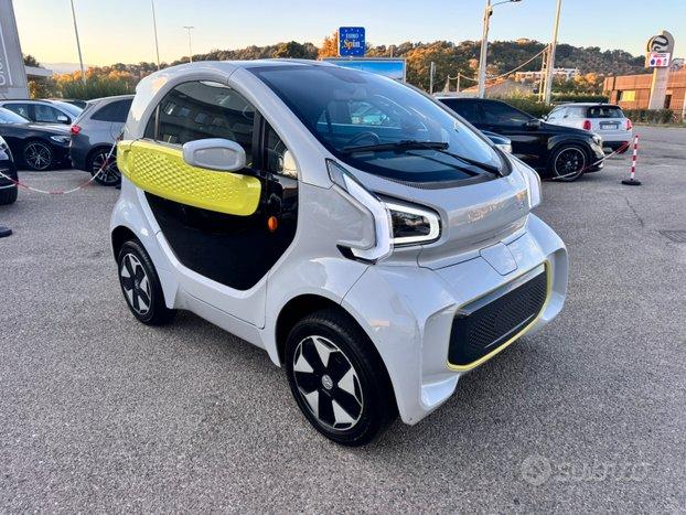 Xev yoyo 2022 pochi km poss di finanziamento