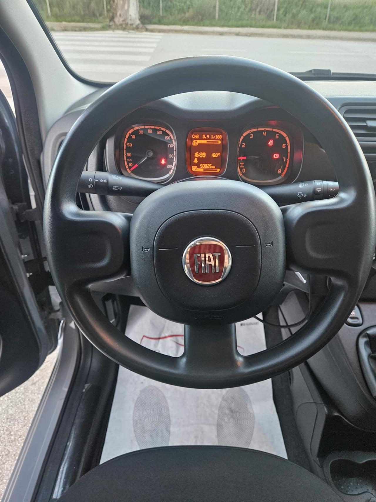 Fiat Panda 1.0 benzina Hybrid firefly 70cv