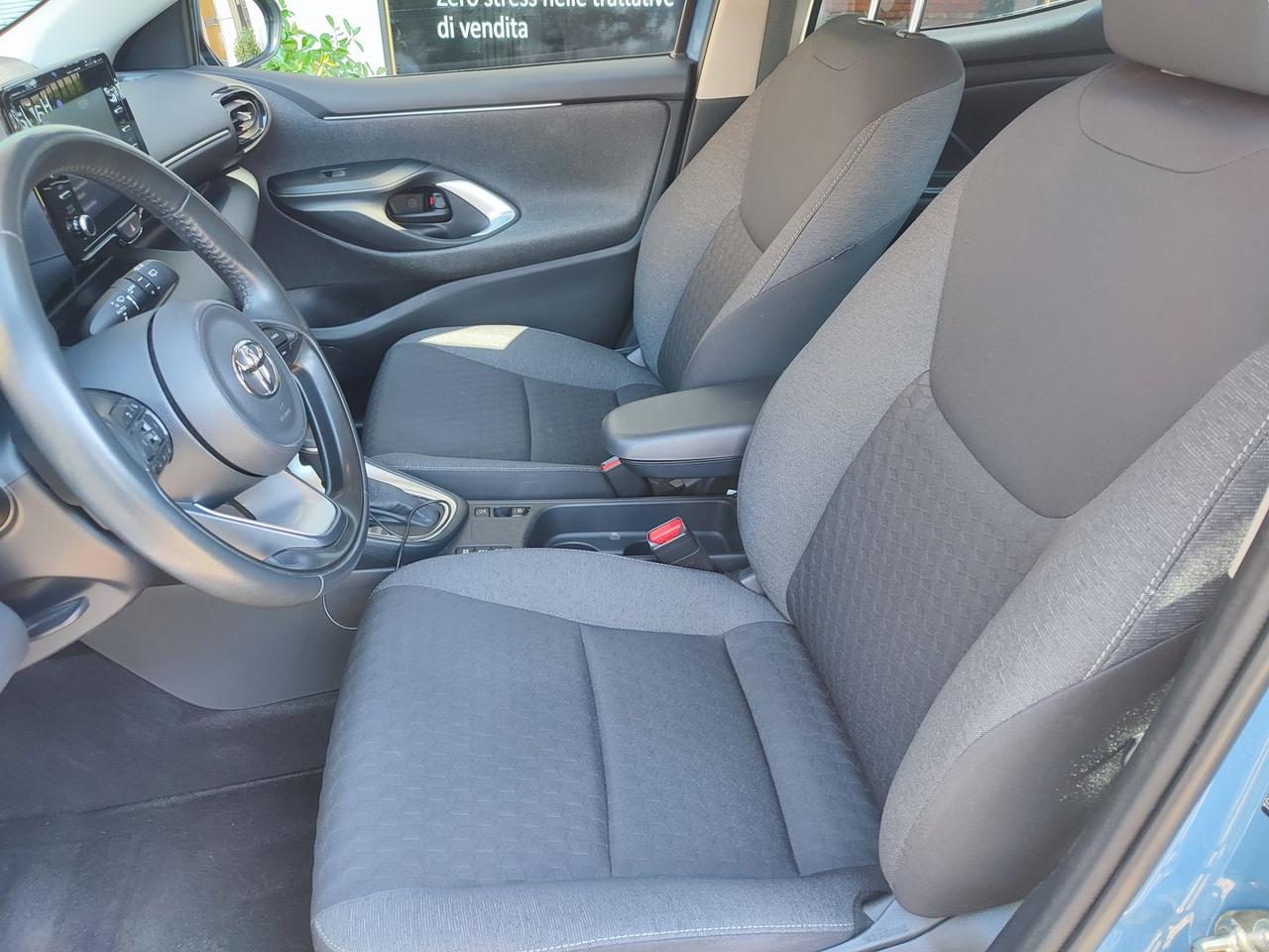 Toyota Yaris 1.5 Hybrid 68 kW Active 5p #10678