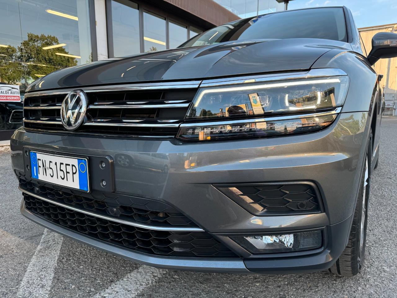 Volkswagen Tiguan 2.0 TDI SCR DSG Advanced BlueMotion Technology,UNICO PROP,NAVY,LED,18,