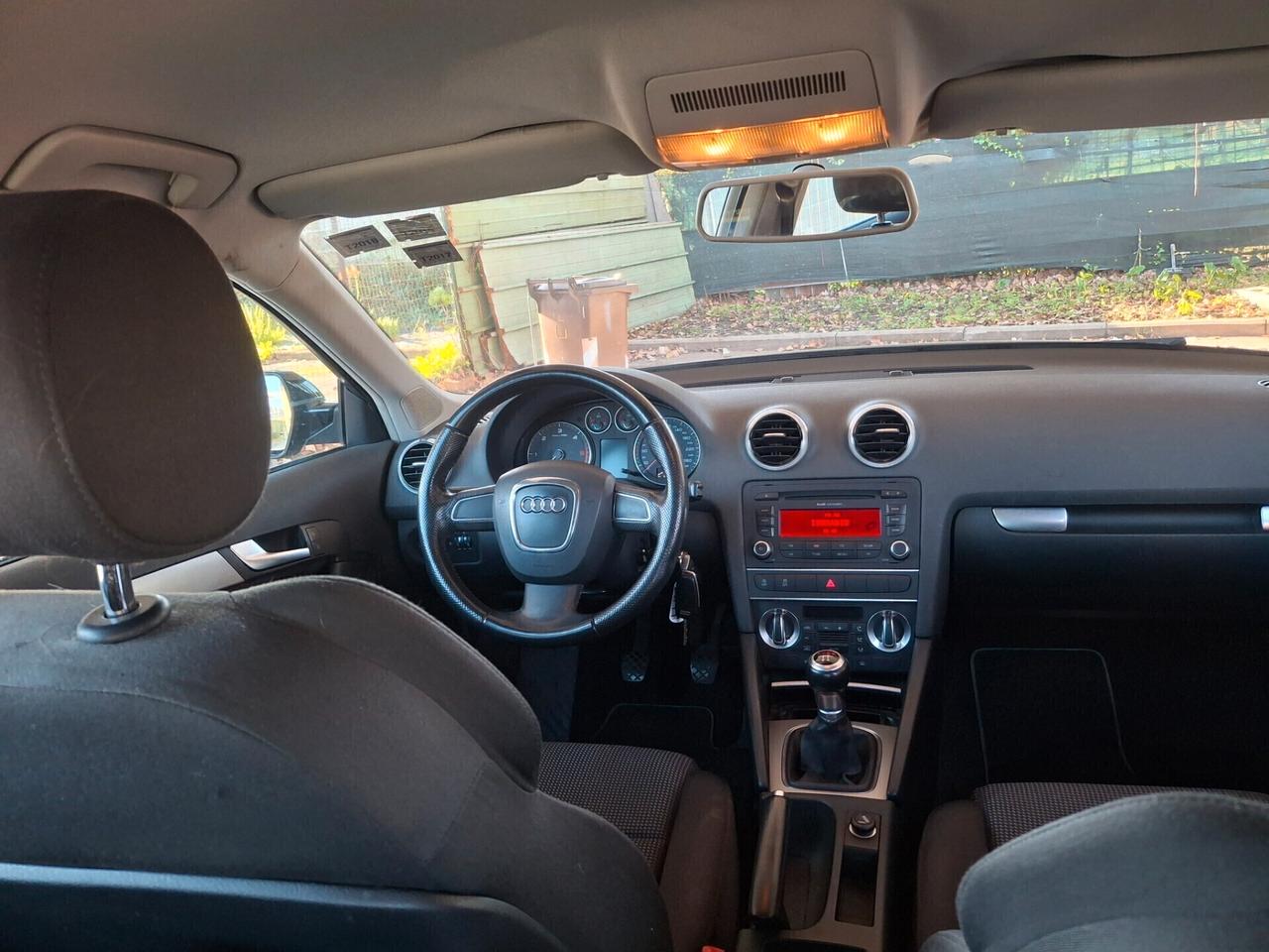 Audi A3 SPB 1.6 TDI 105 CV*CERCHI 17"*PERFETTA*