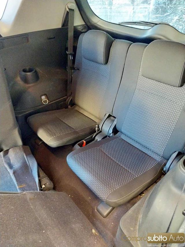 TOYOTA Verso 2.0 D Active 7 posti