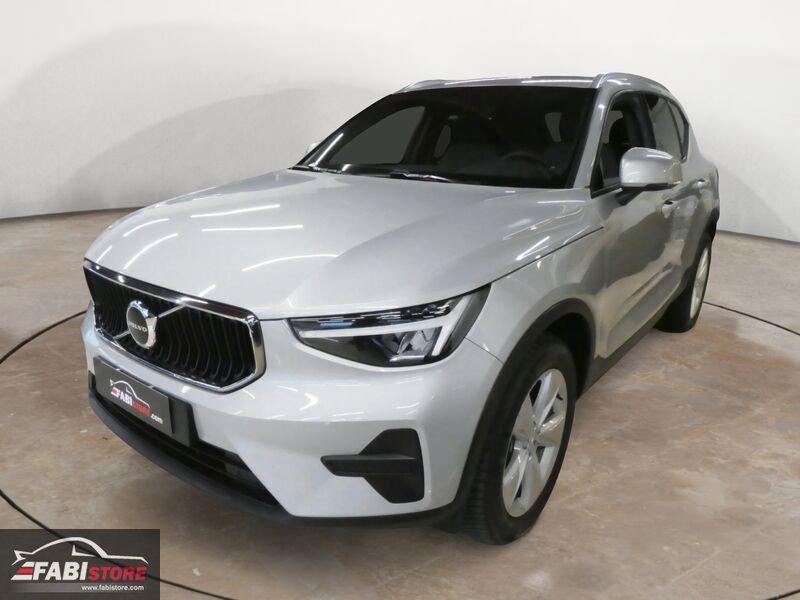 Volvo XC40 1.5 T2 129Cv Momentum - LED, Navi, Cockpit, Traino