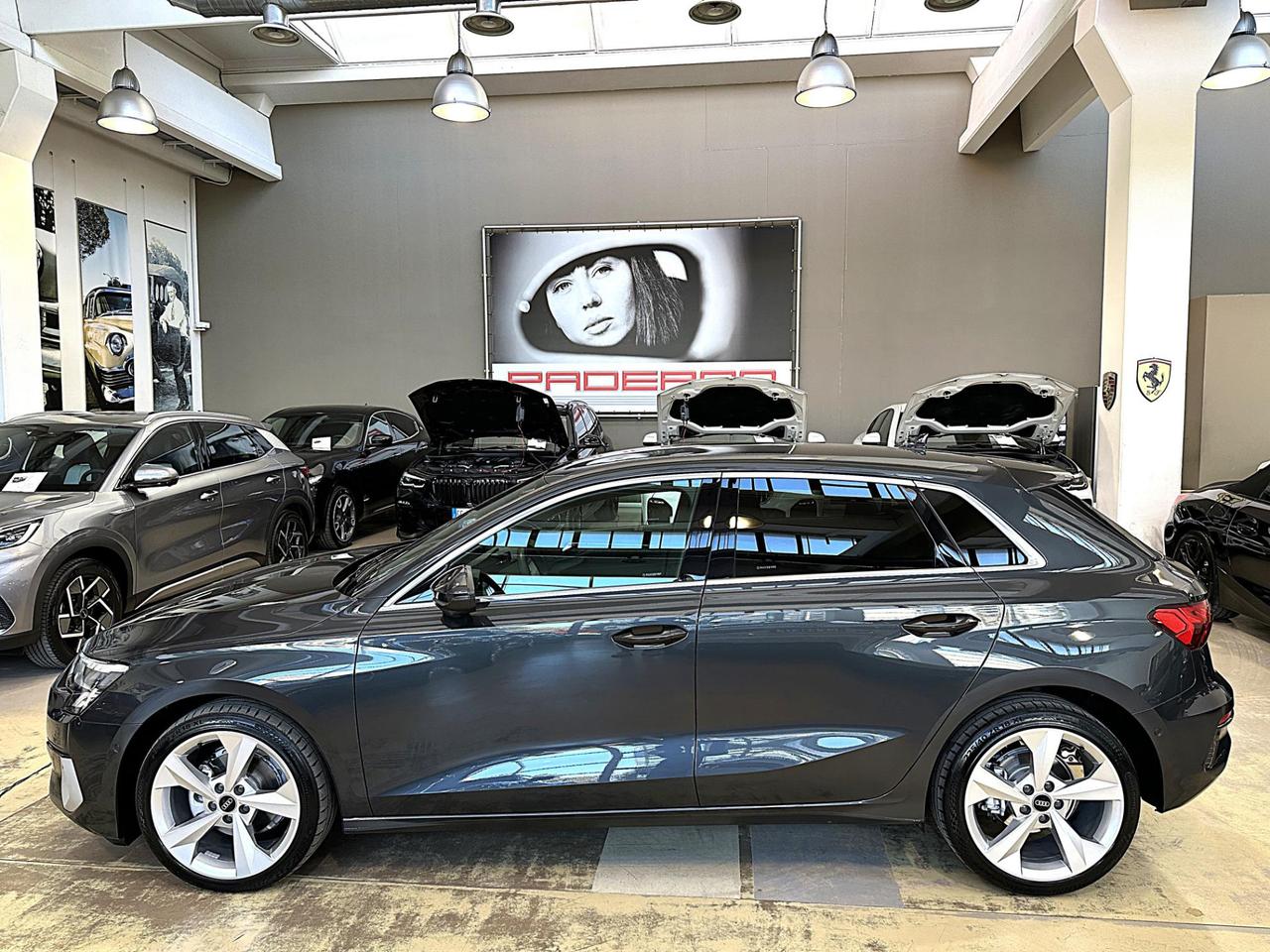 Audi A3 Sportback 35 2.0 tdi Business Advanced s-tronic-Carplay-18"