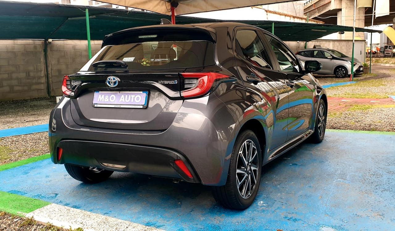 TOYOTA YARIS 1.5 BENZINA/HYBRID DICEMBRE 2022.FULL OPTIONAL