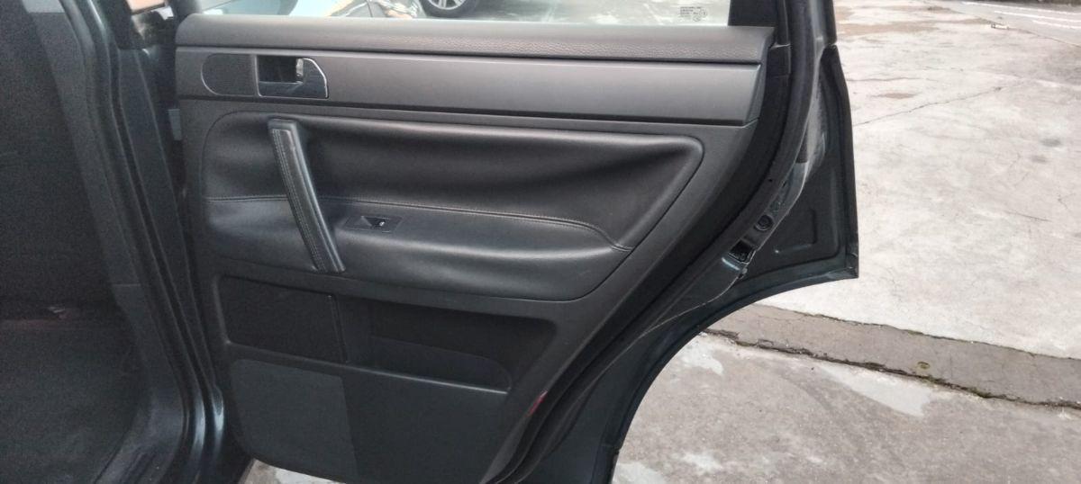 VOLKSWAGEN Touareg R5 TDI DPF tiptronic Style