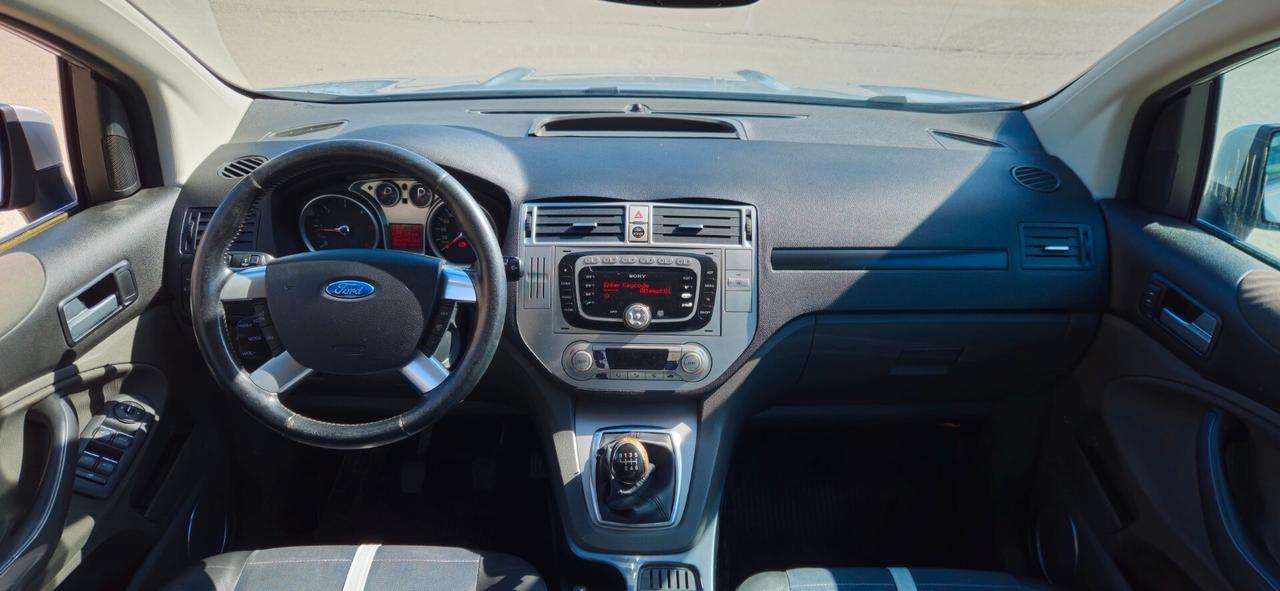 Ford Kuga 2.0 TDCi 136 CV 4WD Titanium (MOTORE 0 KM)