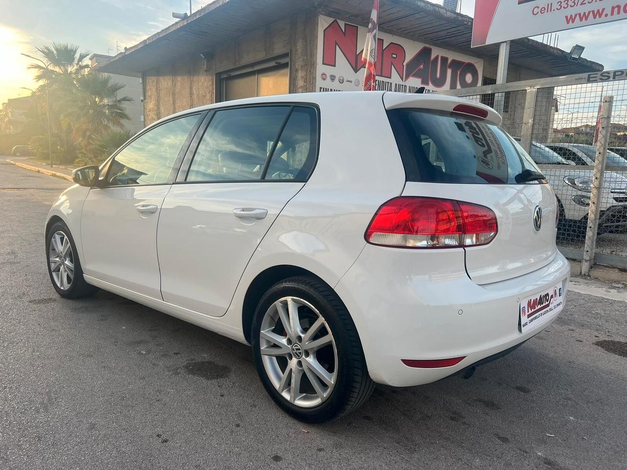 Volkswagen Golf 1.6 TDI Highline