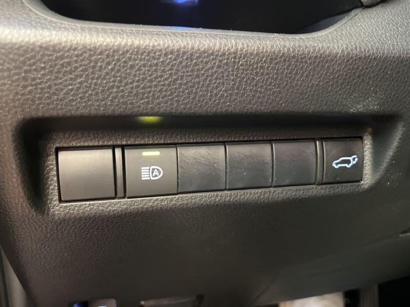 Toyota RAV4 2.5 HV 222v E-CVT Style 4WD