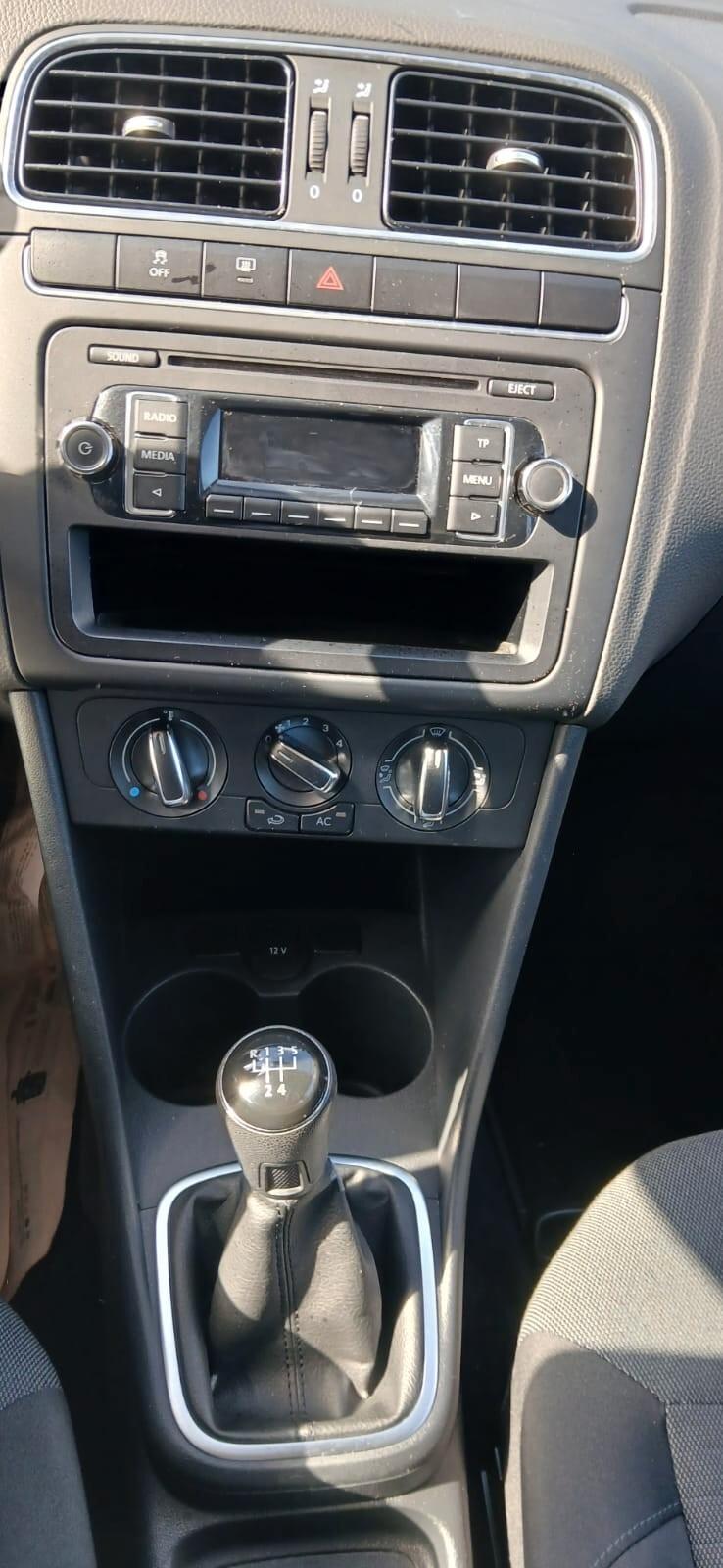 Volkswagen Polo 1.2 TDI Comfortline - 2014