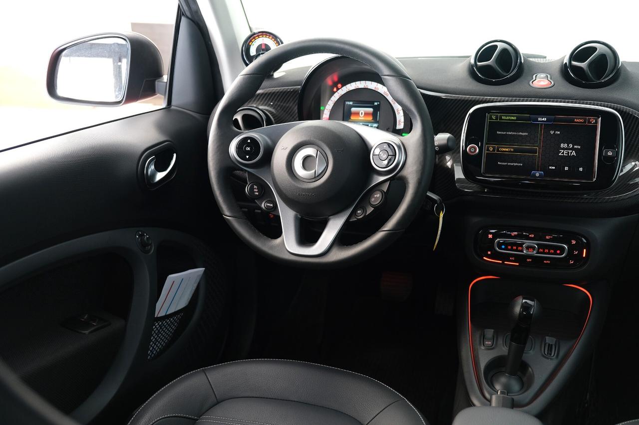 Smart ForTwo Coupe' EQ Prime Racingred IVA Esposta