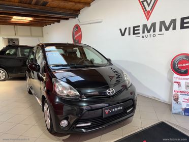 TOYOTA Aygo 1.0 12V VVT-i 5p. Cool Soda Conn.