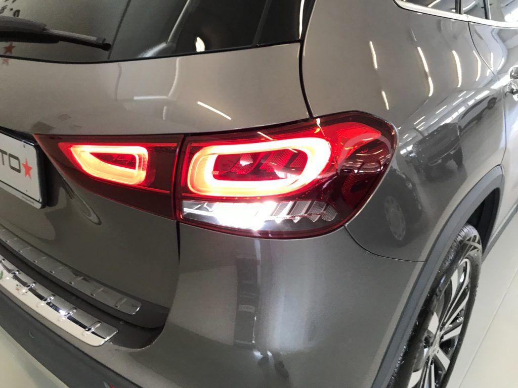 Mercedes-Benz GLA 200 d Automatic Sport Plus + Tetto