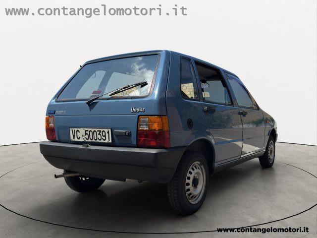 FIAT Uno 45 5 porte km 37000 pari a nuovo tutta originale