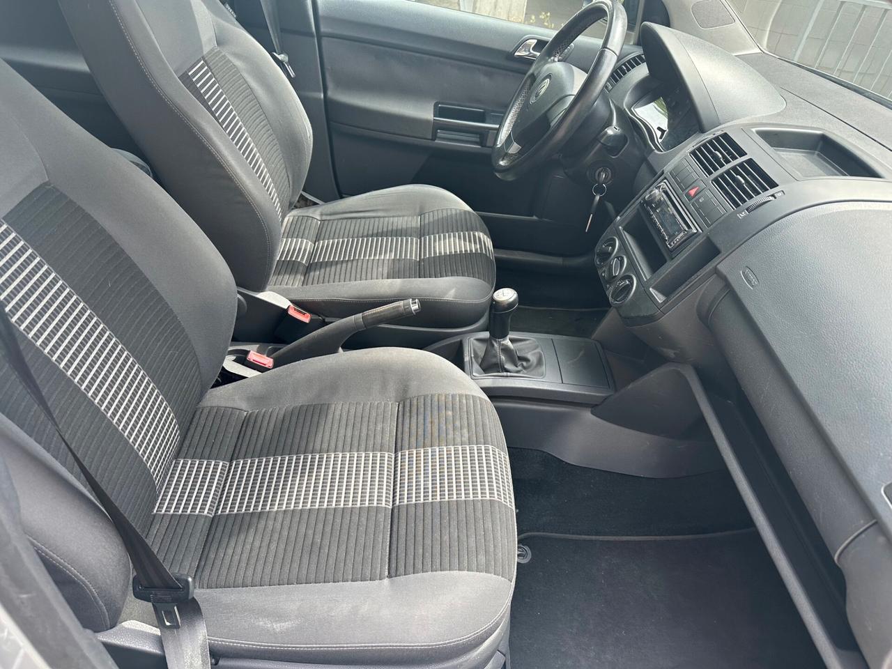 Volkswagen Polo 1.4/80CV 16V 5p. Comfortline