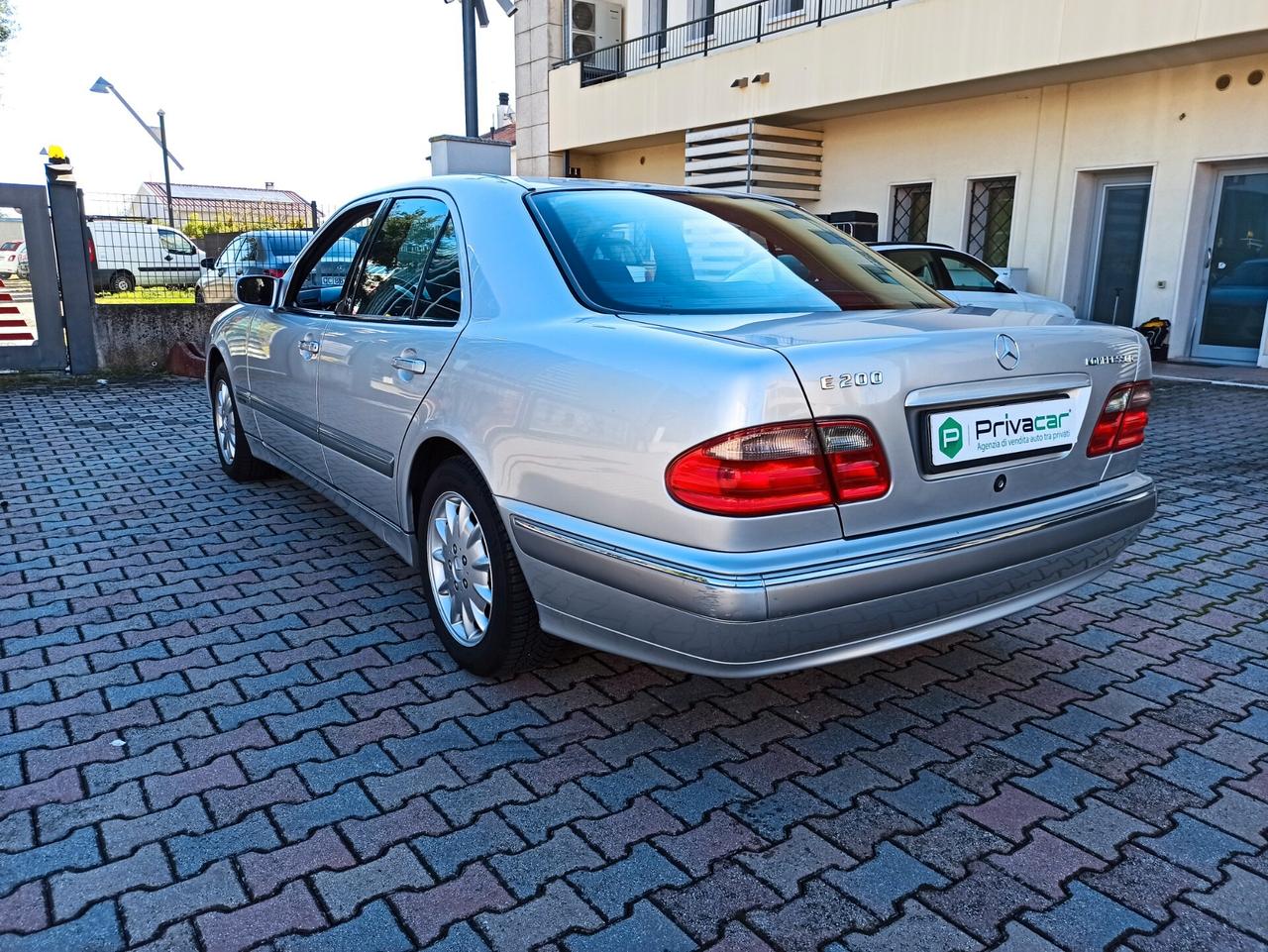 Mercedes-benz E 200 E 200 Kompressor cat Elegance