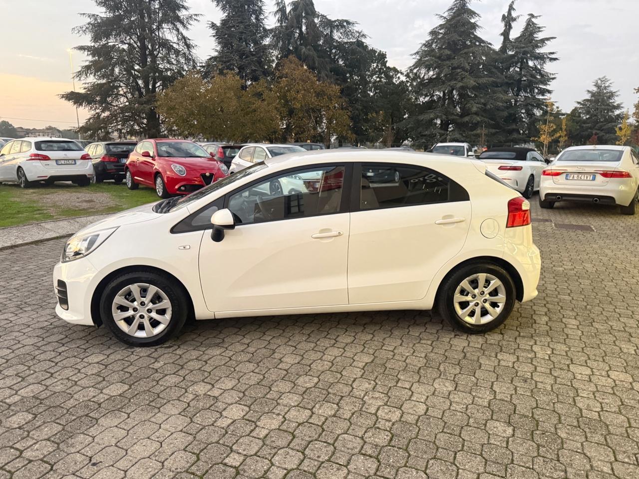 Kia Rio 1.2 CVVT 5p. ECO GPL Cool