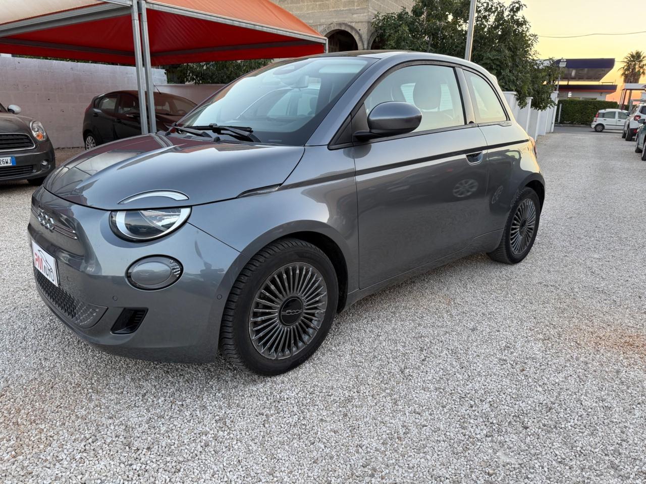 Fiat 500 500e Berlina 42 kWh Passion