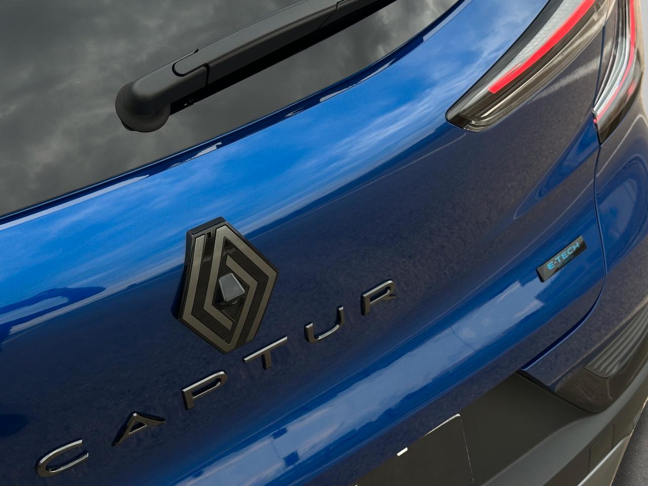 Renault Captur F-H E-Tech Esprit Alpine 160cv ITA
