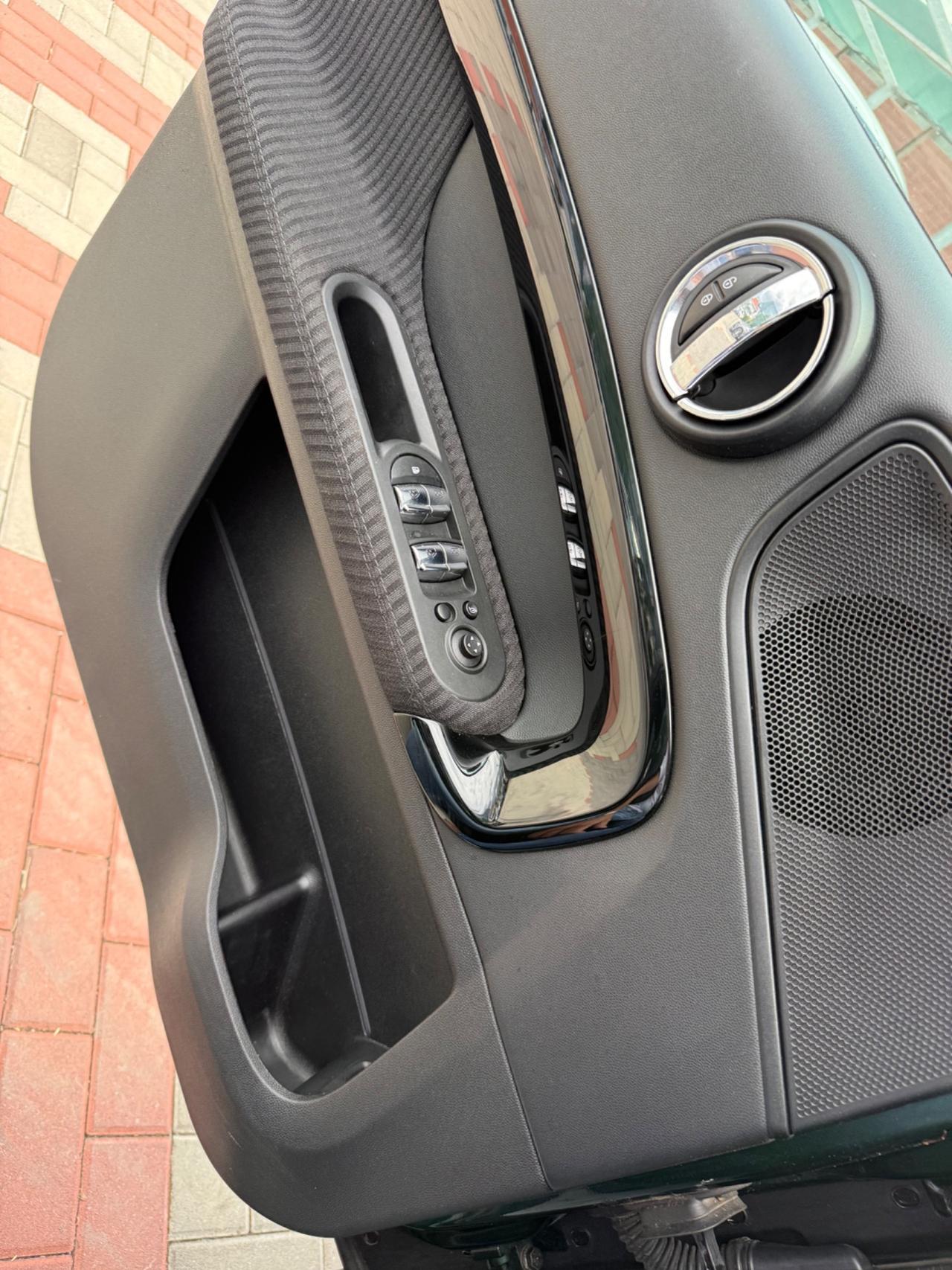 Mini Cooper D Countryman 2.0 Hype ALL4