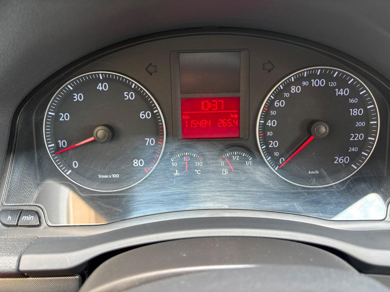 Volkswagen Golf 1.6 16V FSI