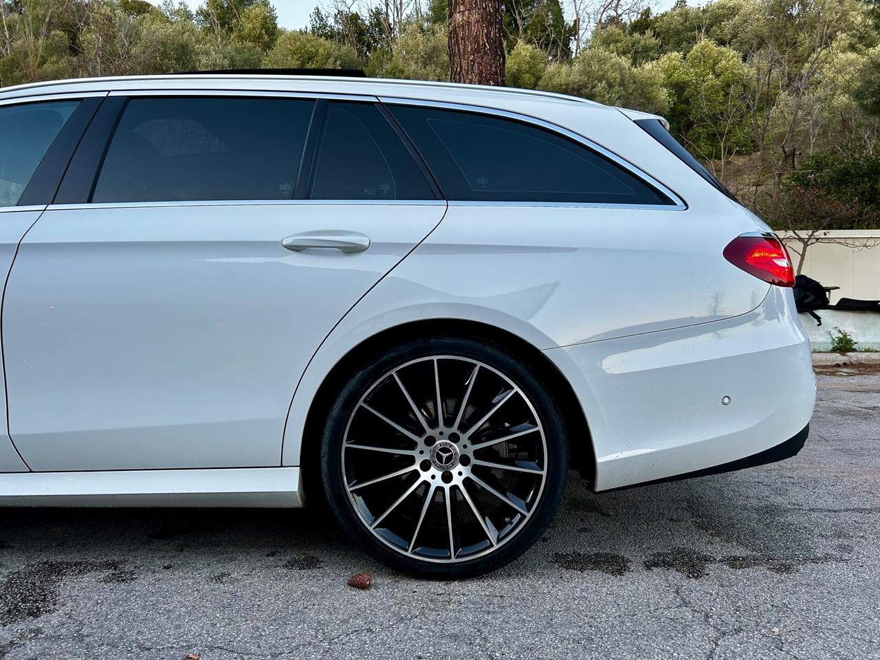 Mercedes-benz E 220 d S.W. Auto Premium Plus - Pack AMG