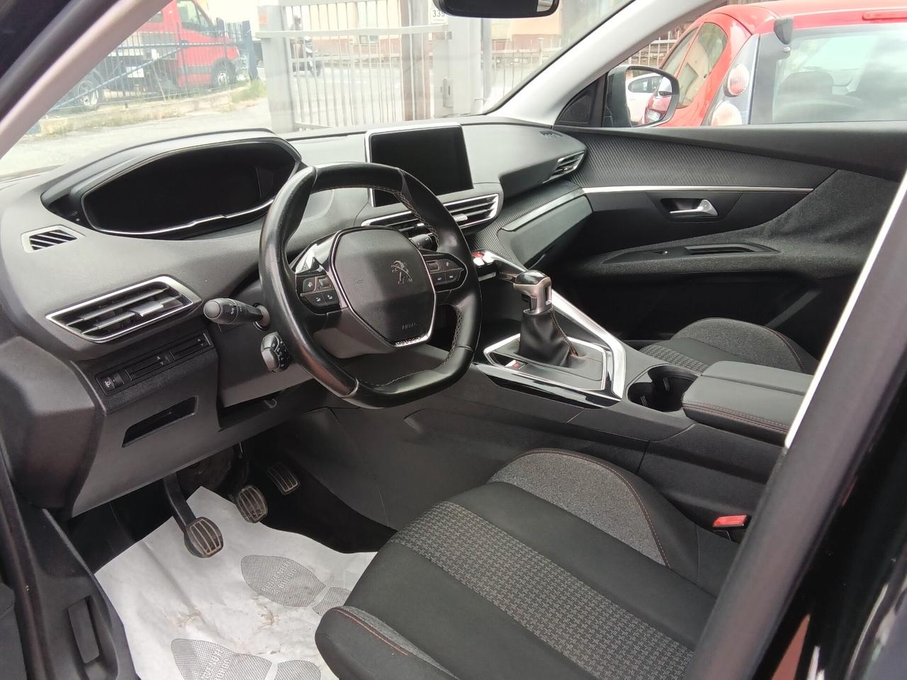 Peugeot 3008 BlueHDi 130 S&S Active