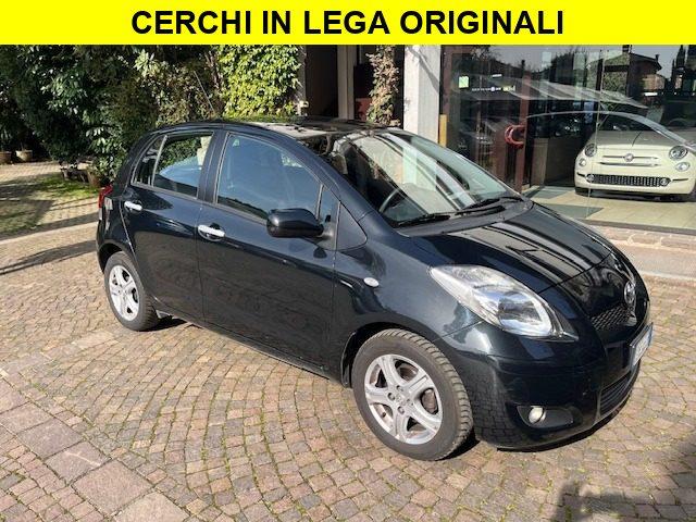 TOYOTA Yaris 1.3 5 porte Neopatentati