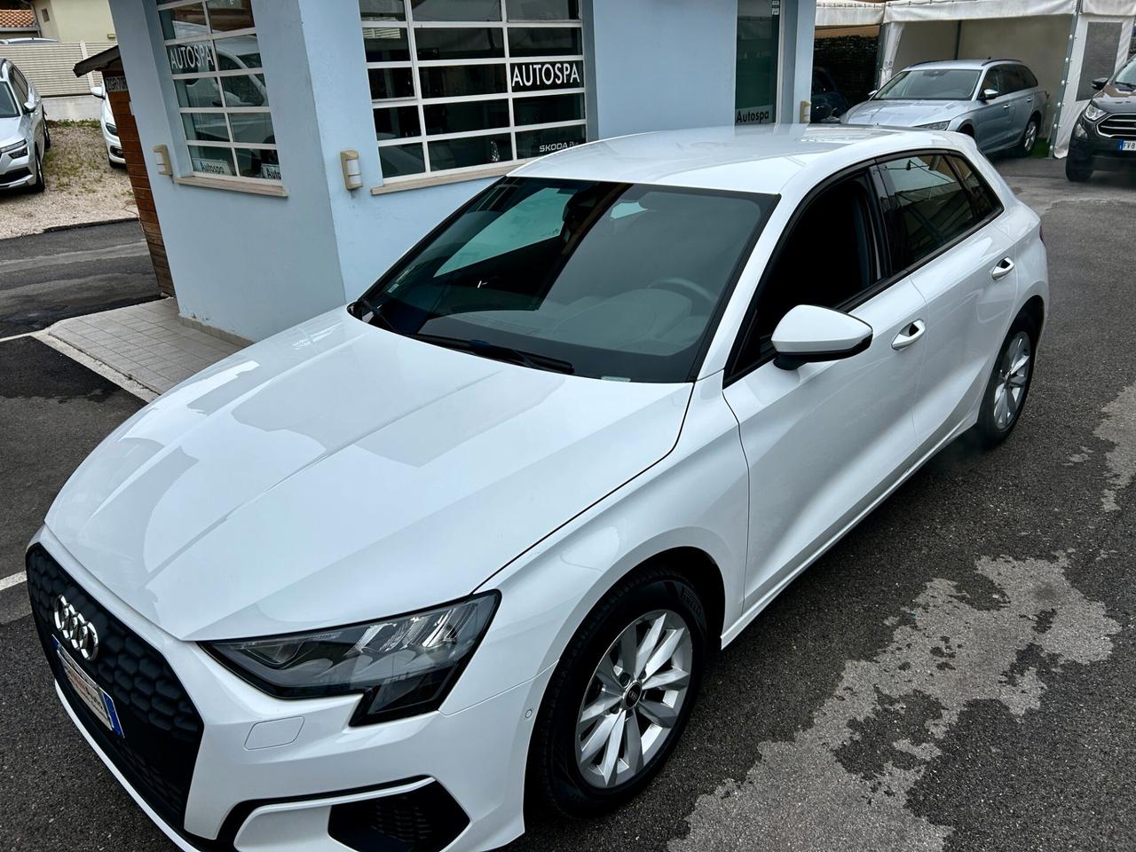 Audi A3 SPB 30 g-tron S tronic Business 2021