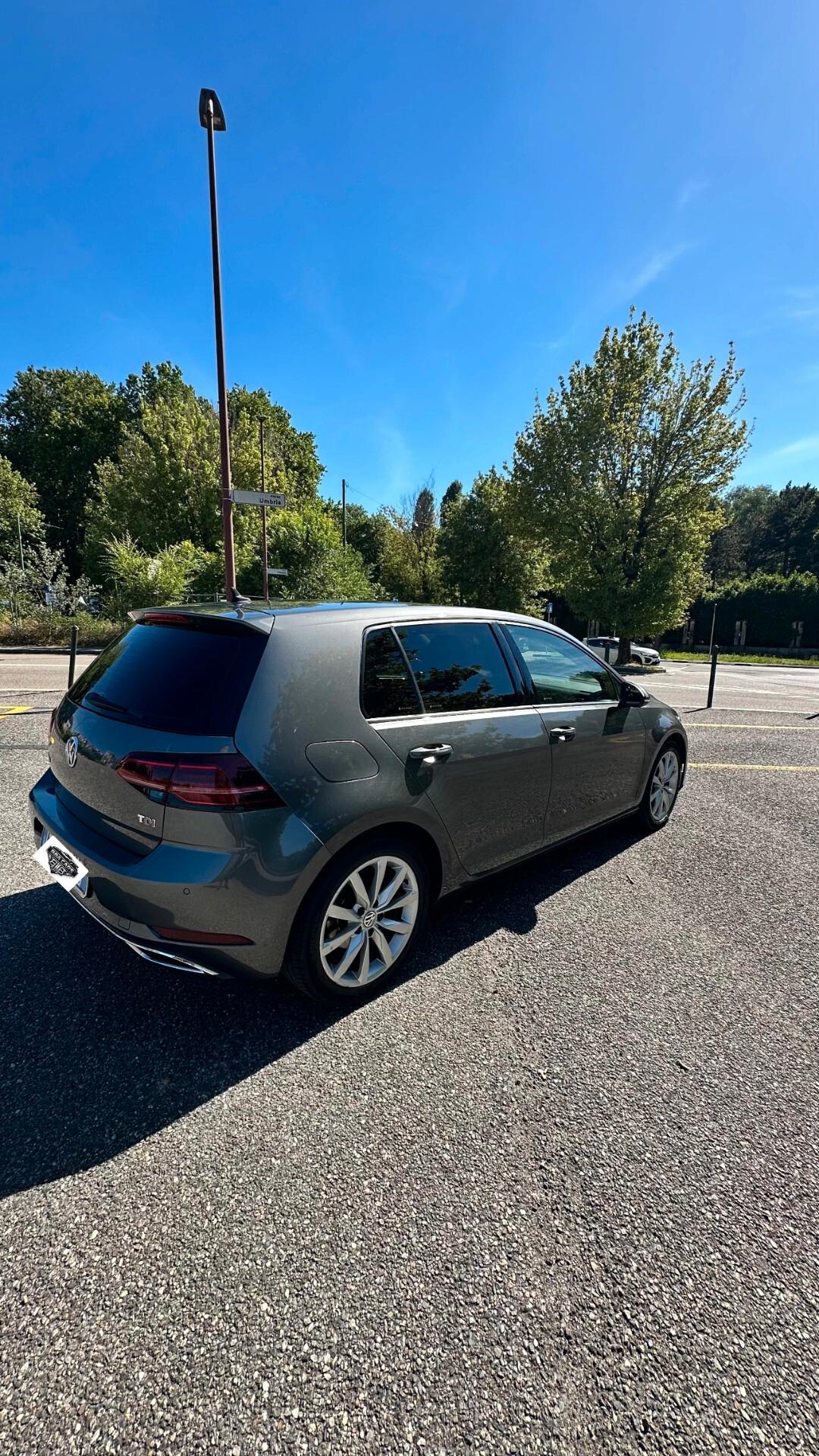 Volkswagen Golf 7.5 Restyling 1.6 TDI 115 CV, euro 6B, ok Neopatentati, Virtual Cockpit ,FULL OPTIONAL .