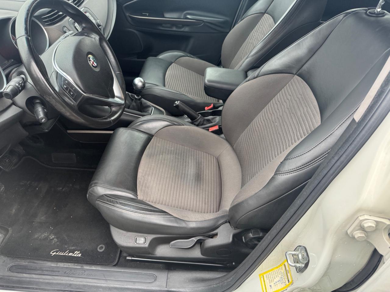 Alfa Romeo Giulietta 1.6 JTDm-2 105 CV Exclusive neopatentato