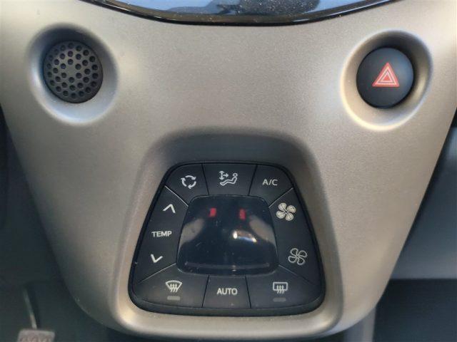 TOYOTA Aygo Connect 1.0 VVT-i CARPLAY,TELECAMERA,CLIMA