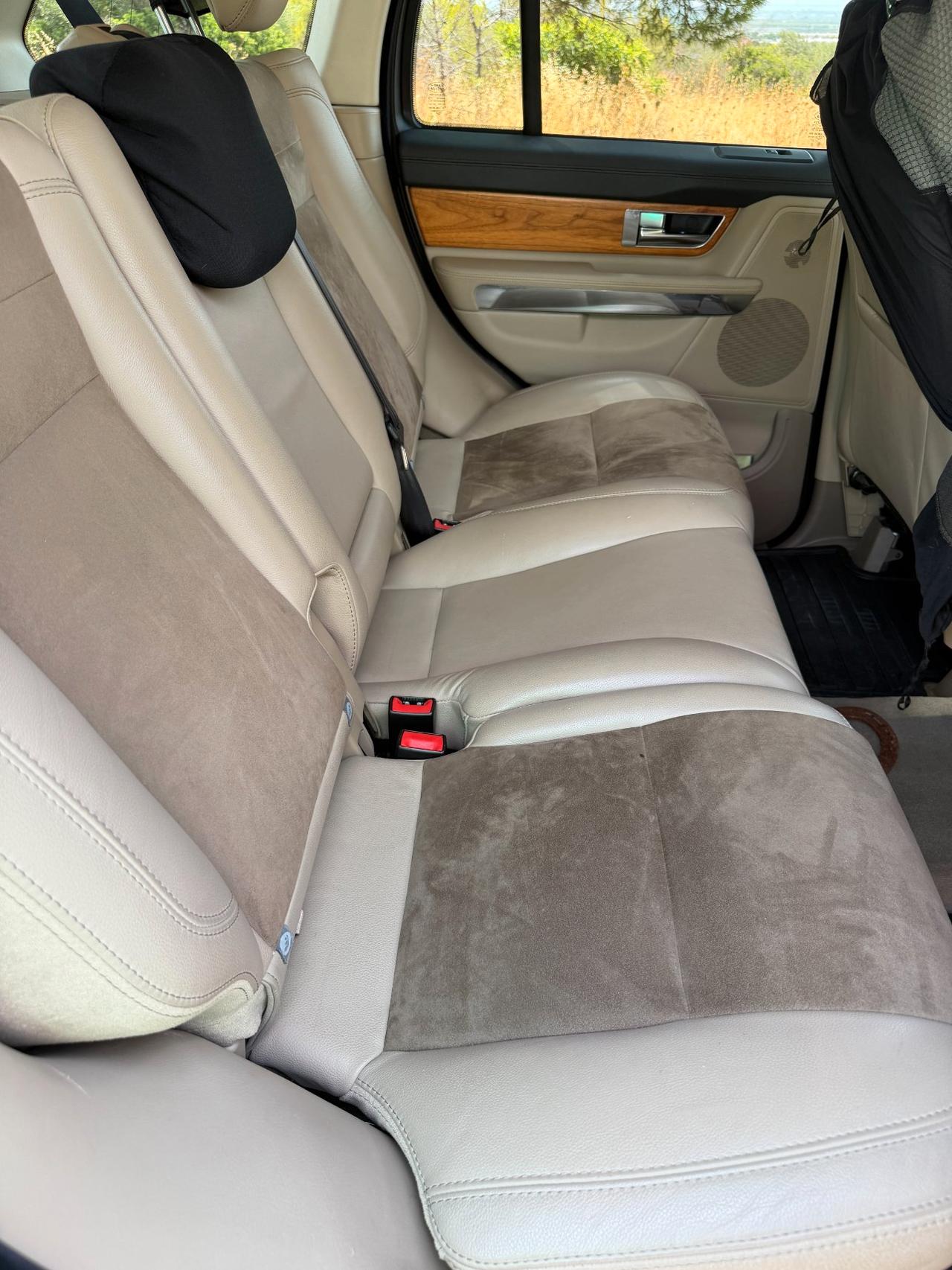 Land Rover Range Rover Sport 3.0 sdV6 HSE auto 8m